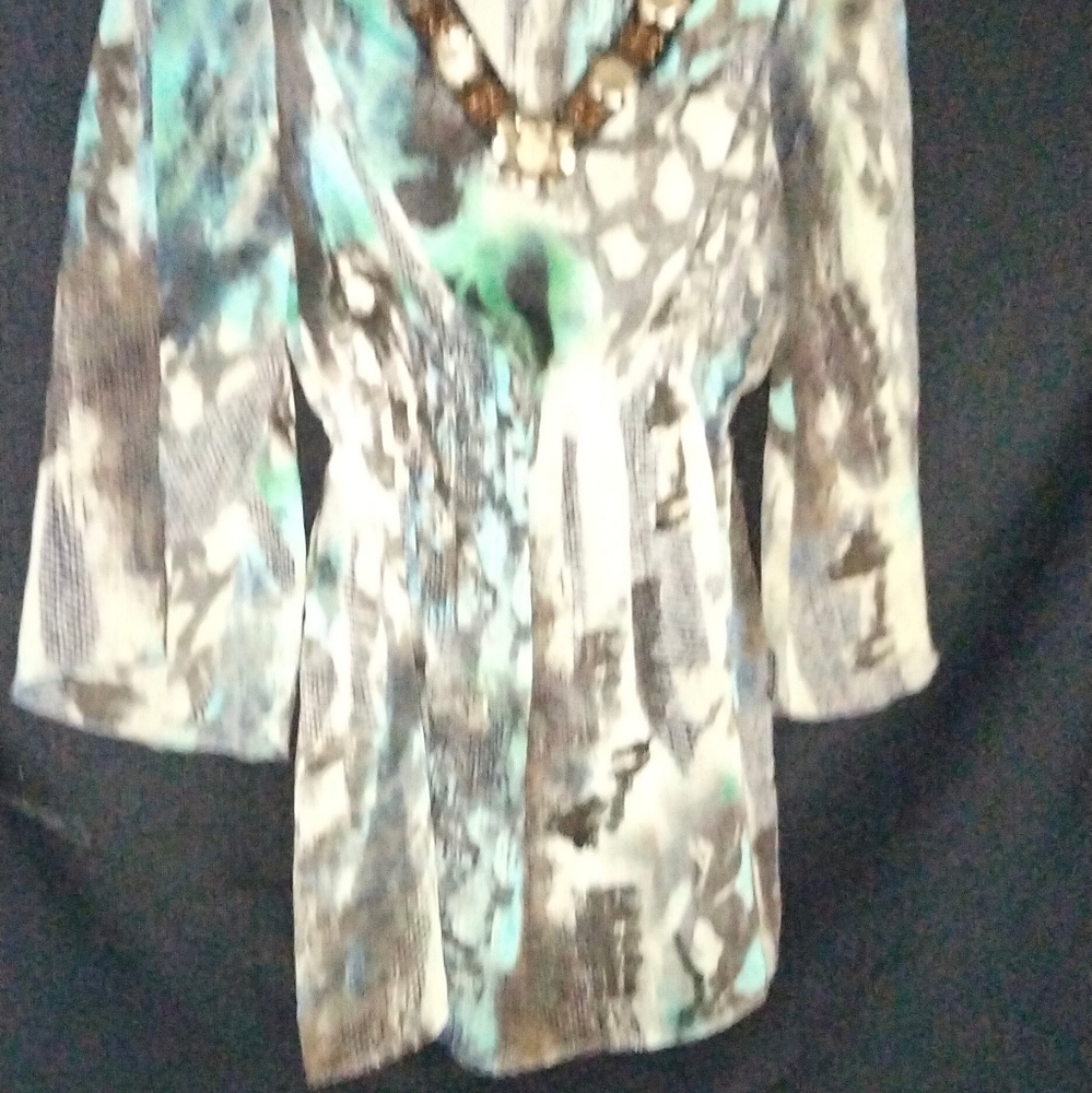 Shirt - Picture 2 of 2